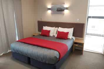 Management Rights Business with Freehold Residence