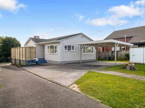 1/66 Coronation Road, Hillcrest