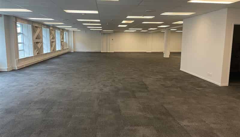  LGF, Tenancy E, 34 Barrys Point Road, Takapuna