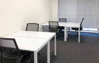 Office for 5 employees in HQ UrbanHub Wellington