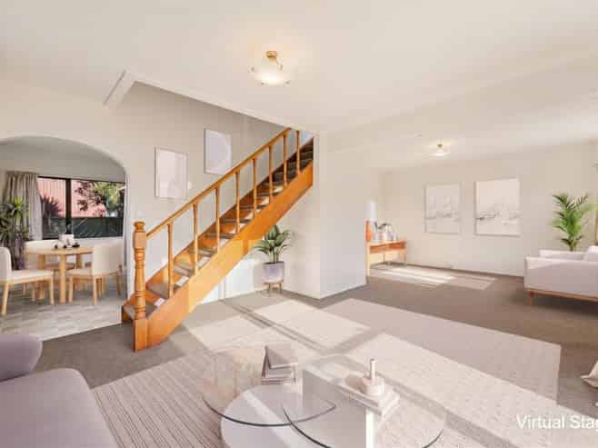 2/33 Curacao Place, Half Moon Bay