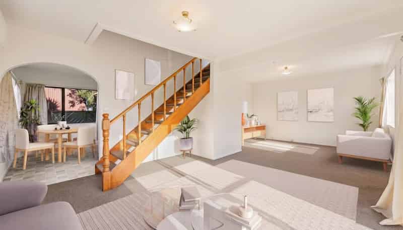2/33 Curacao Place, Half Moon Bay
