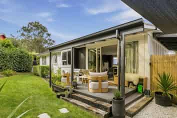 C/17 Arawata Terrace, Fernhill/Sunshine Bay