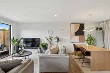 C/17 Arawata Terrace, Fernhill/Sunshine Bay