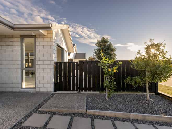 43 Kaiora Drive, Papamoa Beach