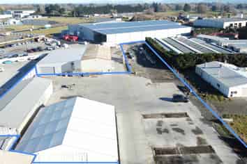 Large yard + warehouse and tent storage 