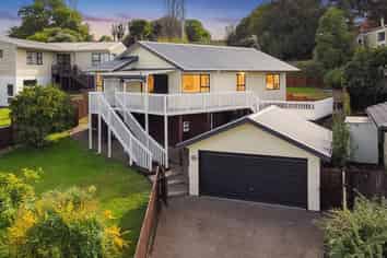12 Flamingo Court, Goodwood Heights