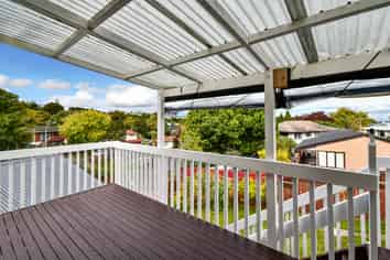 12 Flamingo Court, Goodwood Heights