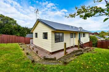 12 Flamingo Court, Goodwood Heights
