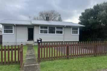 58 Cramond Drive, Mangere East