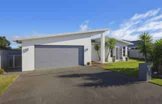 9 Taranui Way, Paraparaumu Beach, Paraparaumu Beach