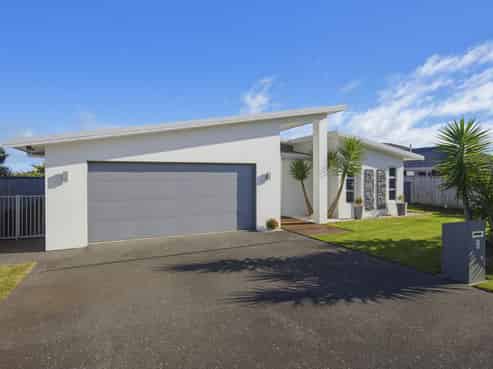 9 Taranui Way, Paraparaumu Beach, Paraparaumu Beach