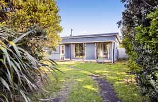 2 Wilson Road, Opunake