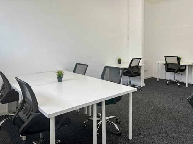 Many ways to work in HQ UrbanHub Wellington