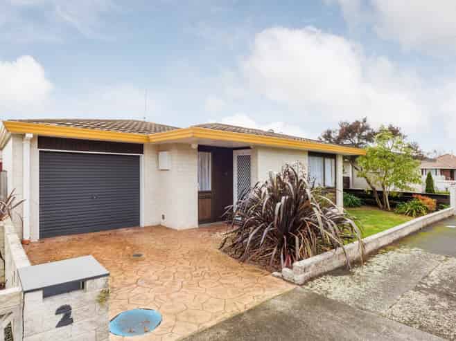 2 Rangitane Street, Palmerston North