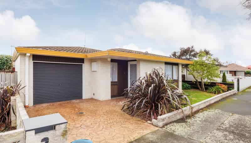 2 Rangitane Street, Palmerston North