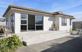 16 Tahara Crescent, Mount Maunganui