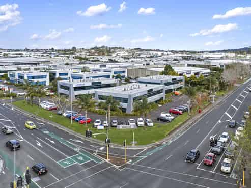 Position, profile and proven income on Bush Road