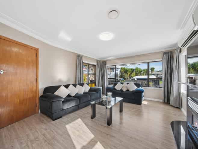 3 Mckean Avenue, Manurewa