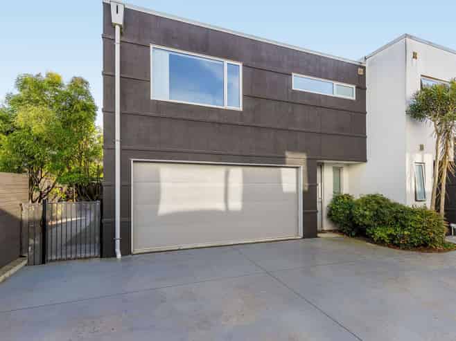 5/670 Ferry Road, WOOLSTON