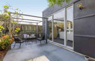 5/670 Ferry Road, WOOLSTON