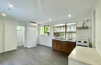 96B Arran Road, Browns Bay