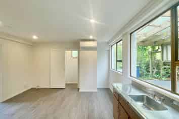 96B Arran Road, Browns Bay