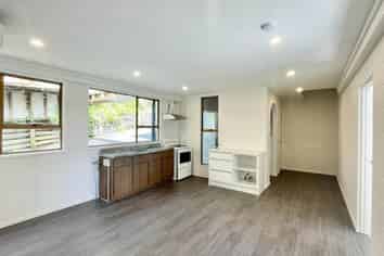 96B Arran Road, Browns Bay