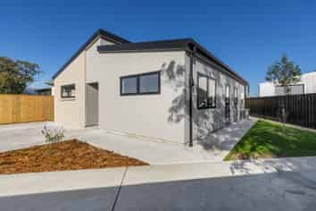 5 Cook Street, Levin
