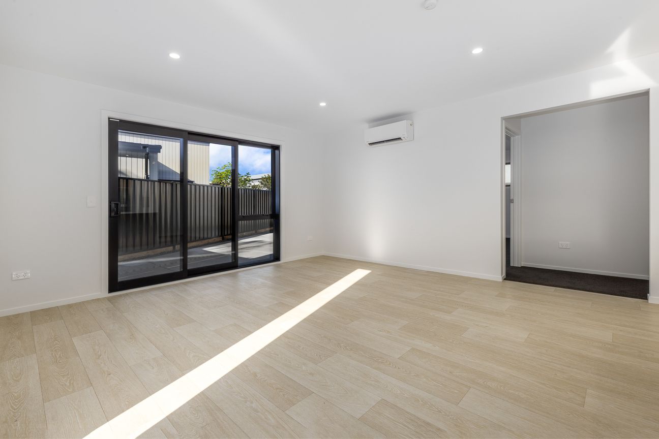 Brand New Home - Over $50K Reduced! - Vista 6