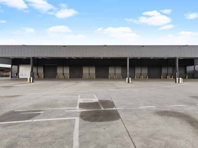 Rare Large-Scale Distribution Facility