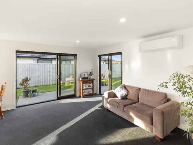 24 Halpin Drive, Lincoln