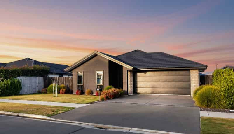 24 Halpin Drive, Lincoln