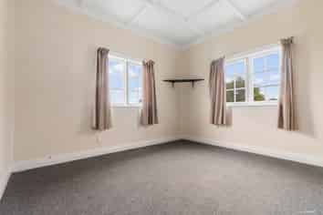 8 Colbeck Road, Awhitu