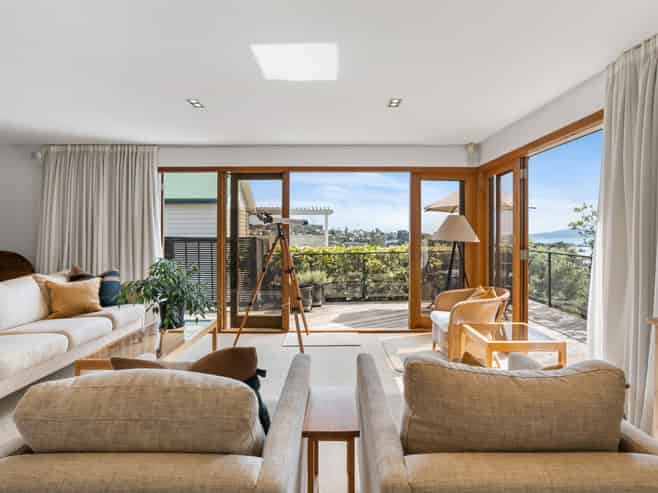 83 Bassett Road, Remuera