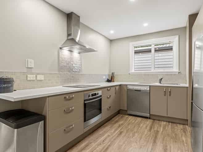 302B Wainoni Road, Avondale