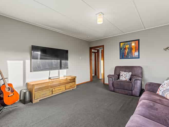 302B Wainoni Road, Avondale