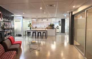 KICK START ON KINGDON STREET
