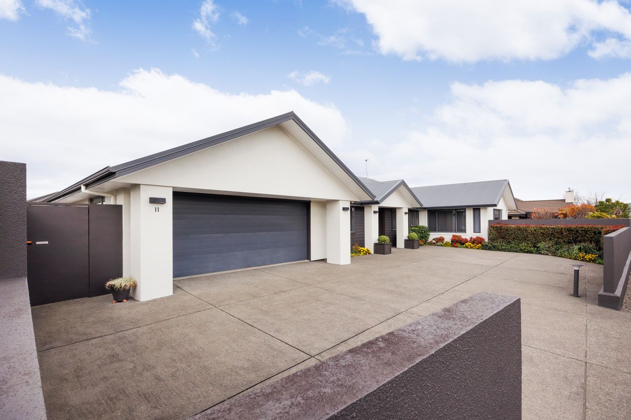 Executive Family Living at Its Best - View 3