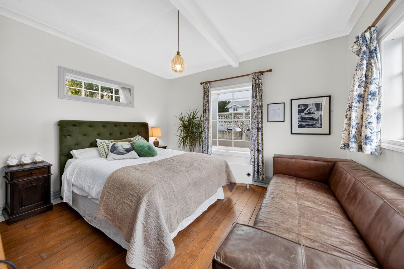 A Storybook Cottage with Timeless Charm - Ansicht 5