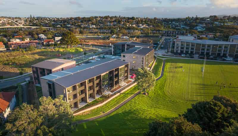 G03/4 Alamein Terrace, Mount Albert