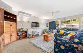 11 John Street, Stokes Valley