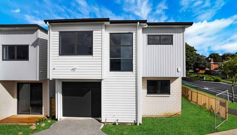 1/8 Friesian Drive, Mangere