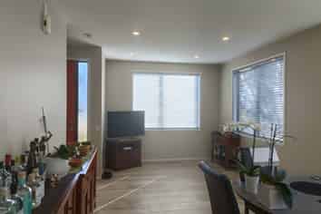 33 Castledine Cres, Saint Heliers