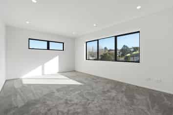 54 Athena Drive, Totara Vale
