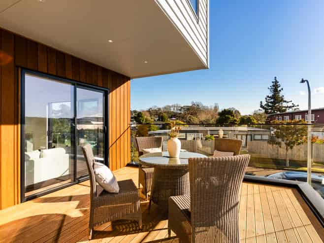 7A Cruickshank Crescent, Meadowbank