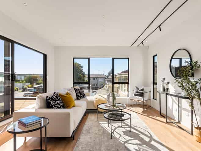 7A Cruickshank Crescent, Meadowbank