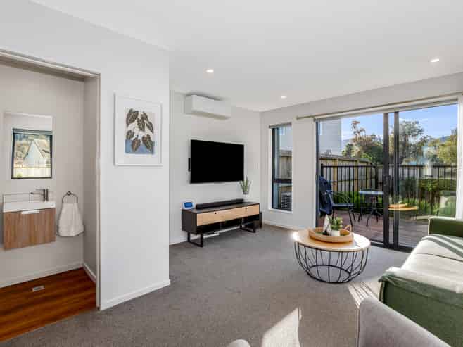 5/6 Bertram Grove, Naenae