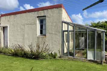 50 Avenal Street, Avenal