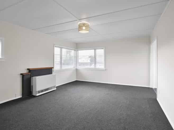 26 Tawhiti Road, Hawera
